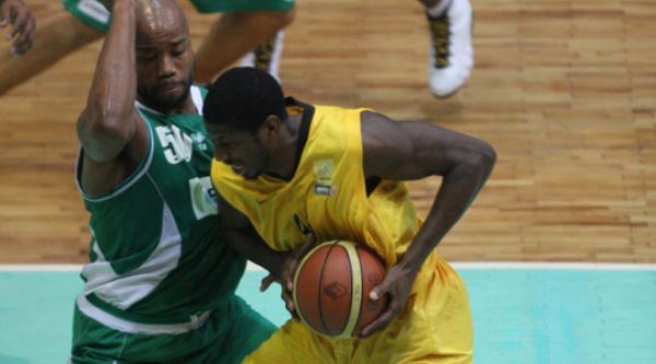 James Mays Mersin BB'de James Mays Mersin BB'de